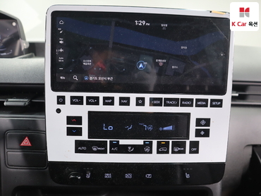 2022 - hyundai staria
