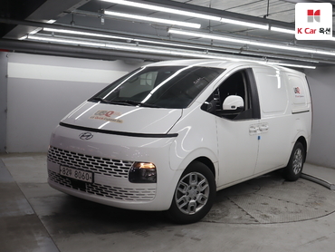 2022 - hyundai staria