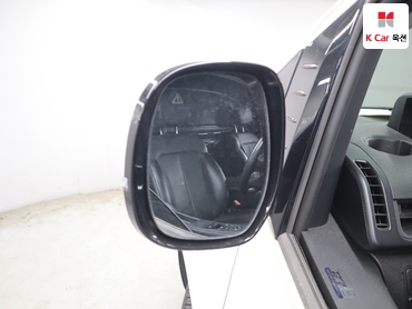 2022 - hyundai staria