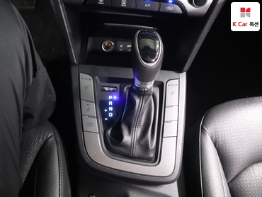 2017 - hyundai avante