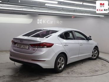 2017 - hyundai avante