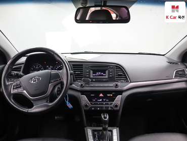 2017 - hyundai avante