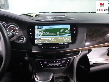 2017 - cadillac ct6
