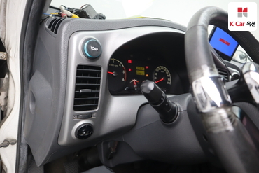 2014 - kia bongo iii