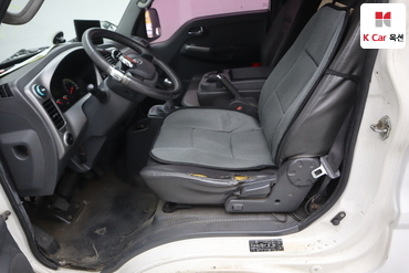 2014 - kia bongo iii