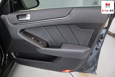 2012 - kia k7