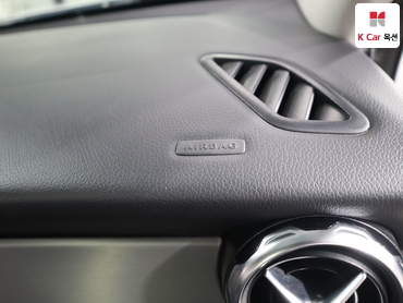 2019 - mercedes-benz gla220