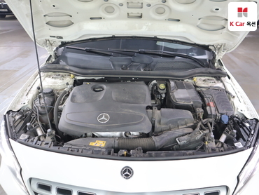 2019 - mercedes-benz gla220