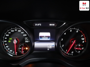 2019 - mercedes-benz gla220