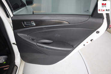 2012 - hyundai sonata