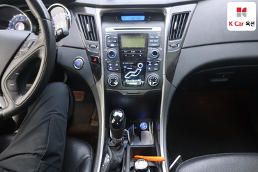 2012 - hyundai sonata