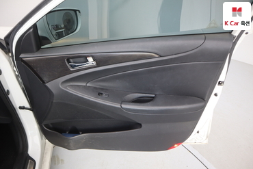 2012 - hyundai sonata
