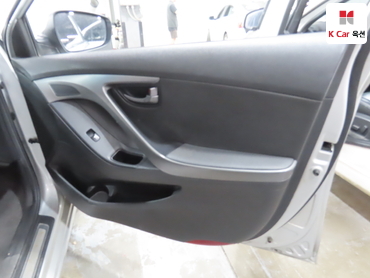 2014 - hyundai avante