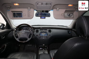 2010 - hyundai grandeur