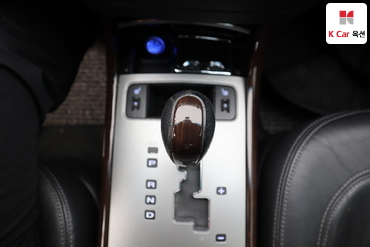 2010 - hyundai grandeur