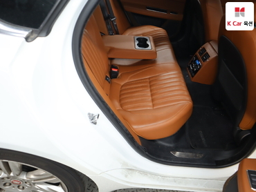 2020 - jaguar xf