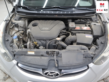 2011 - hyundai avante