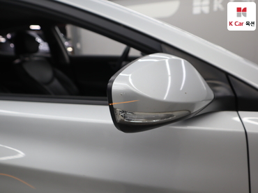 2011 - hyundai avante