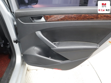 2013 - volkswagen passat