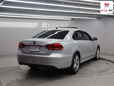 2013 - volkswagen passat