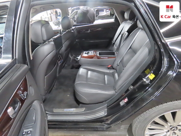 2015 - hyundai equus