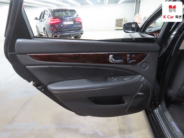 2015 - hyundai equus