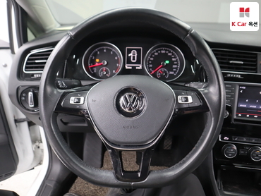 2016 - volkswagen golf