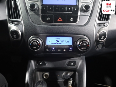 2011 - hyundai tucson
