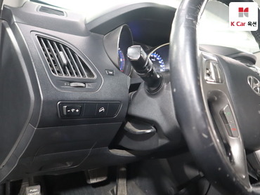 2011 - hyundai tucson