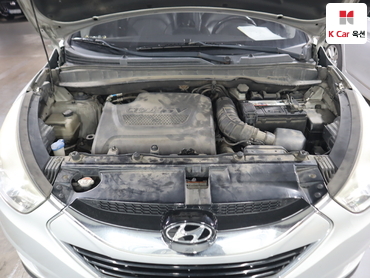 2011 - hyundai tucson