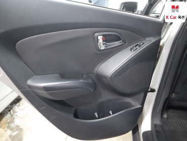 2011 - hyundai tucson