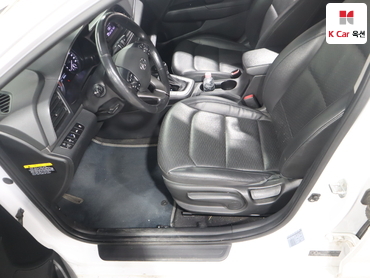 2019 - hyundai avante