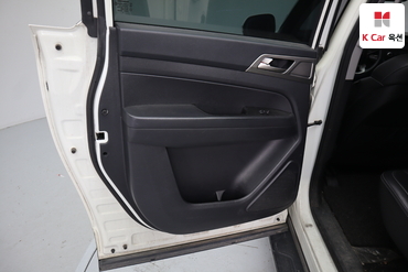 2018 - kgm rexton