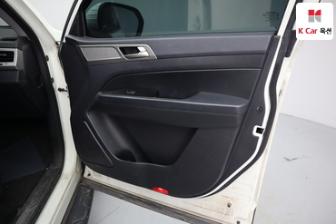 2018 - kgm rexton