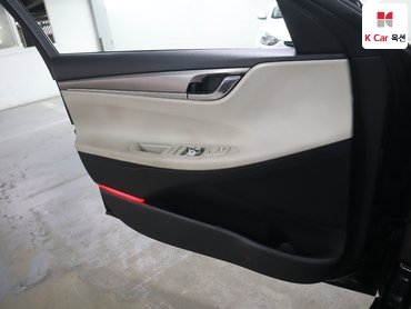 2022 - hyundai grandeur