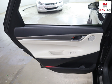 2022 - hyundai grandeur