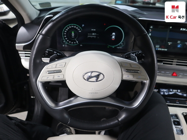2022 - hyundai grandeur