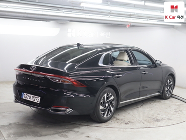 2022 - hyundai grandeur