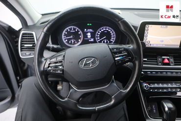 2018 - hyundai grandeur