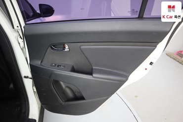 2013 - kia sportage