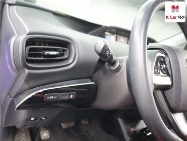 2018 - toyota prius