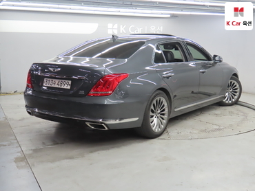 2018 - genesis eq900