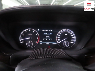 2018 - genesis eq900