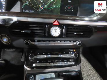 2018 - genesis eq900