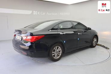 2011 - hyundai sonata