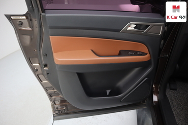 2018 - kgm rexton