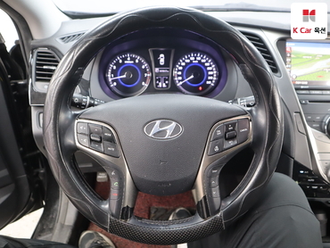 2012 - hyundai grandeur