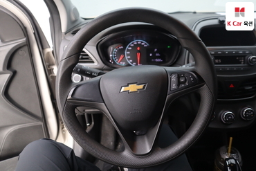 2019 - chevrolet spark