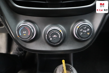 2019 - chevrolet spark