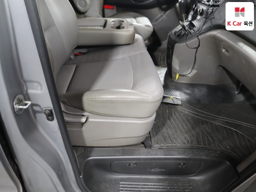2016 - hyundai grand starex